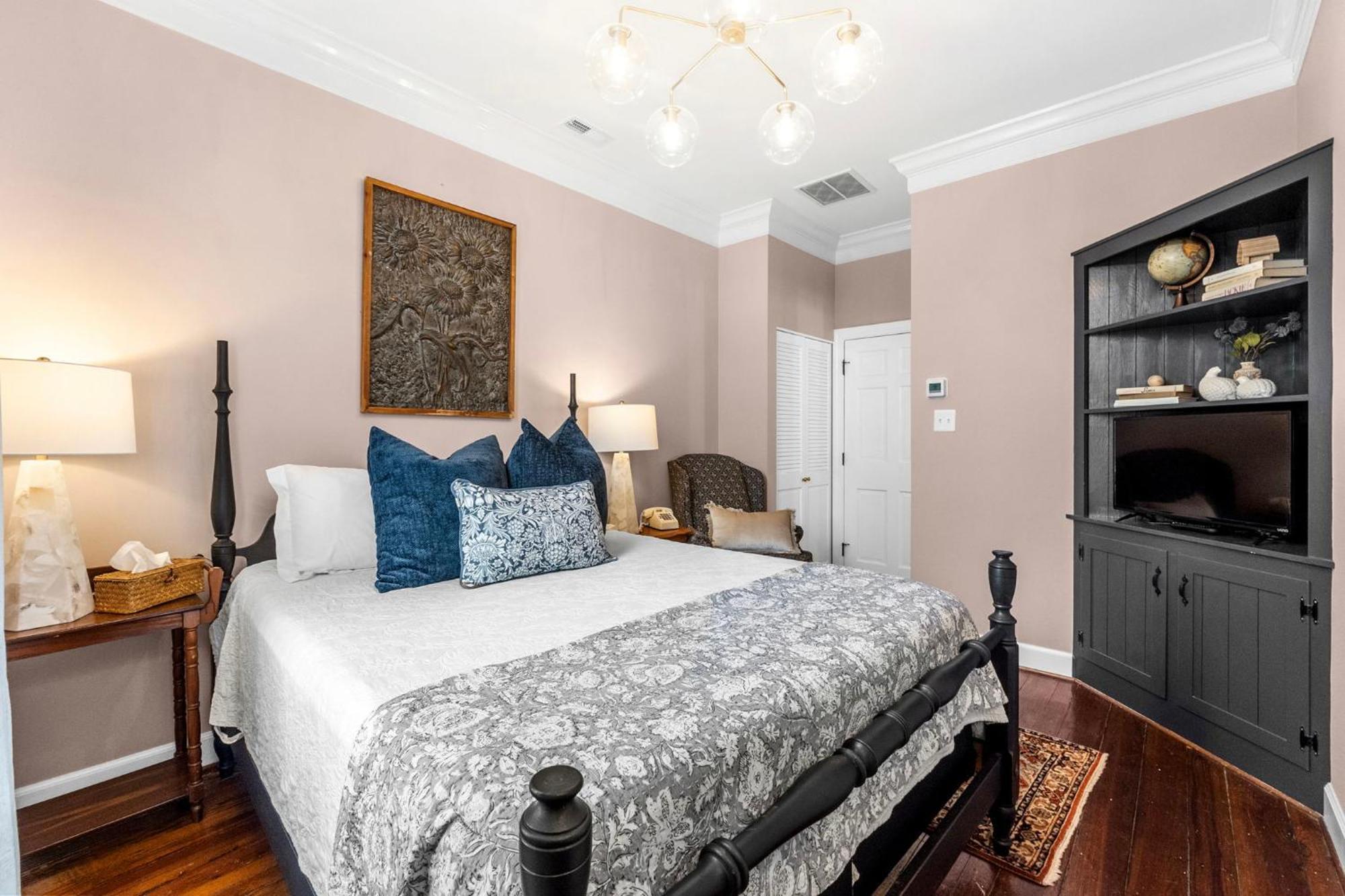 Leesburg Colonial Inn Екстериор снимка