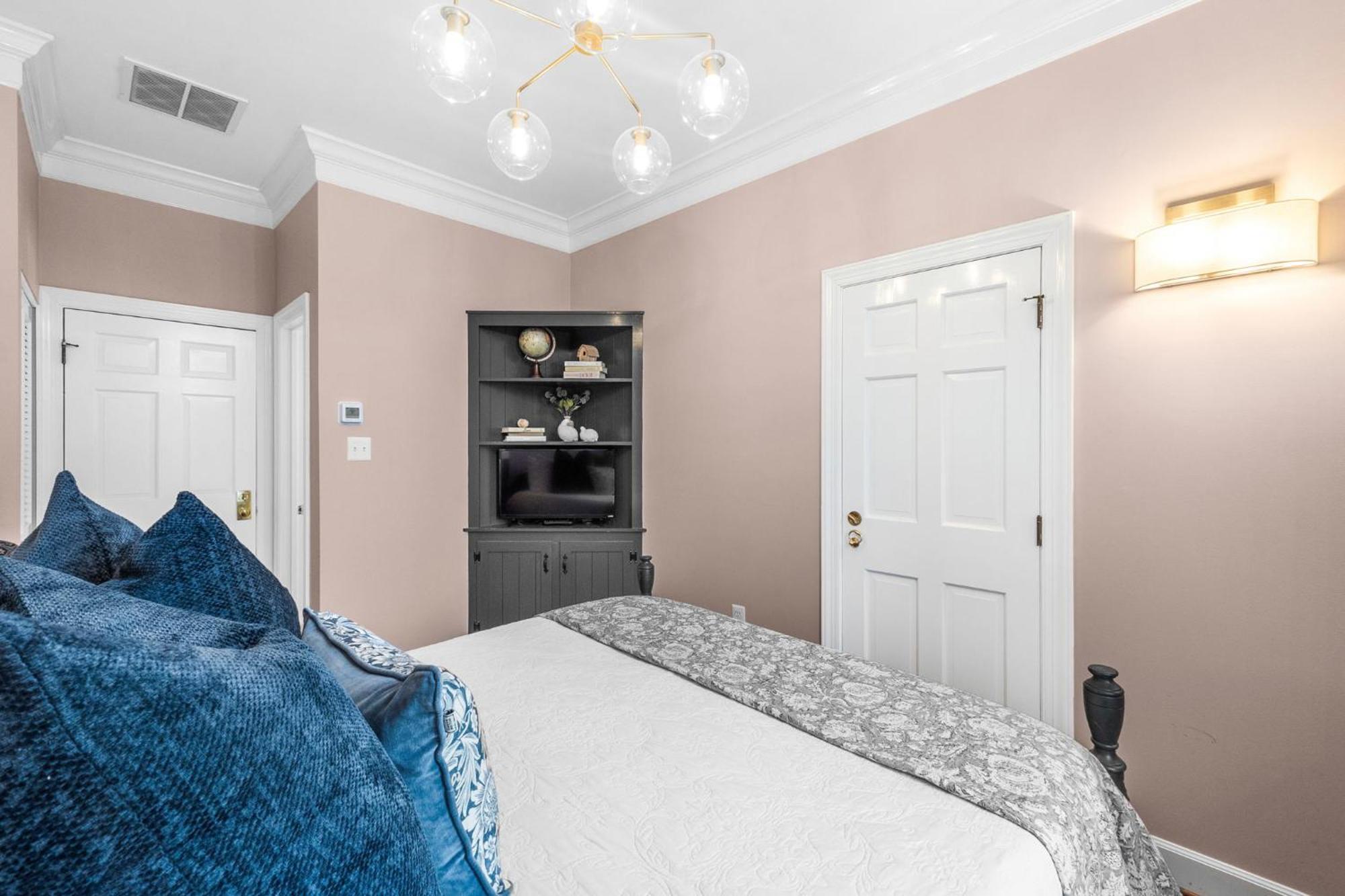 Leesburg Colonial Inn Екстериор снимка