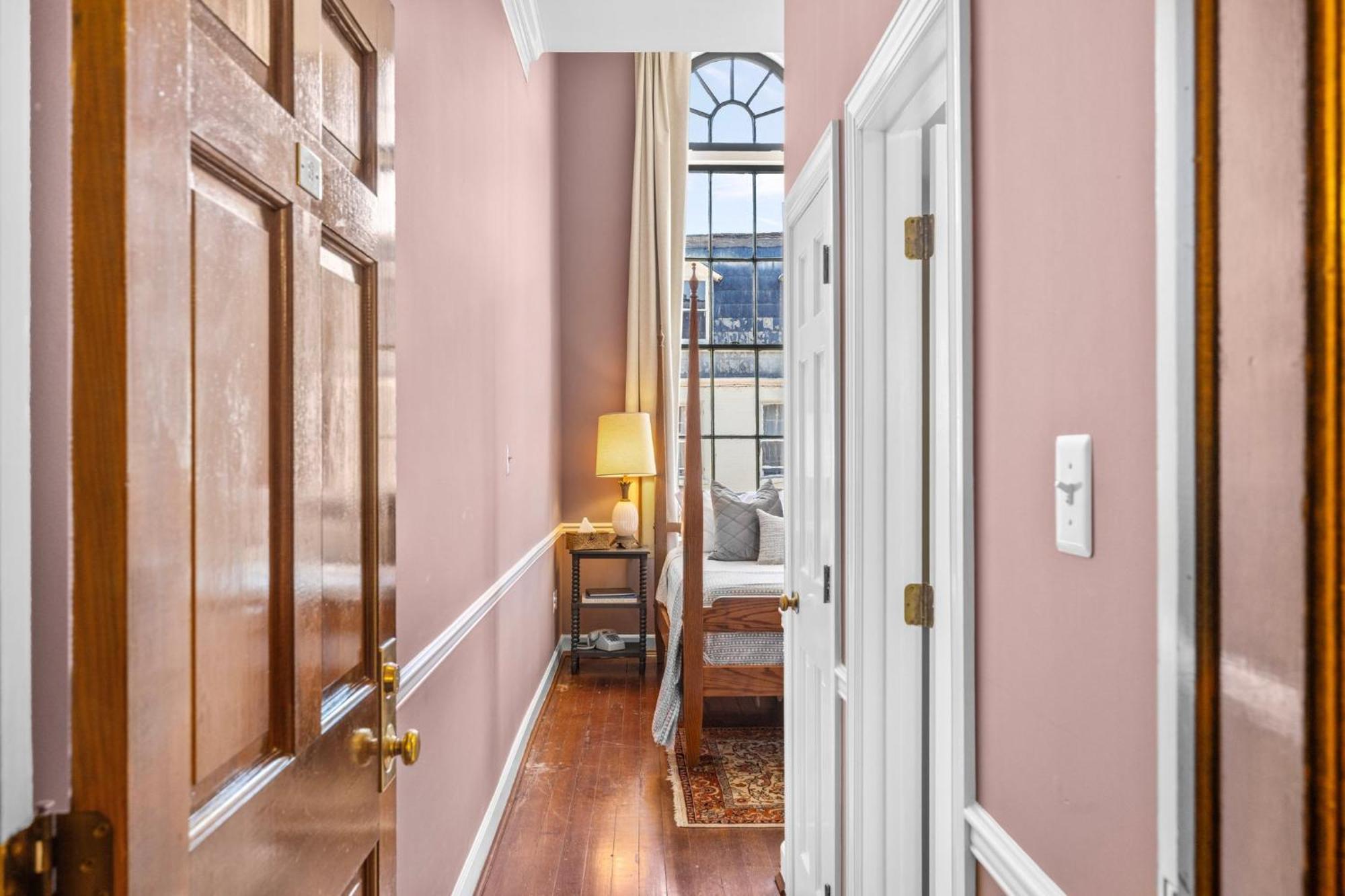 Leesburg Colonial Inn Екстериор снимка