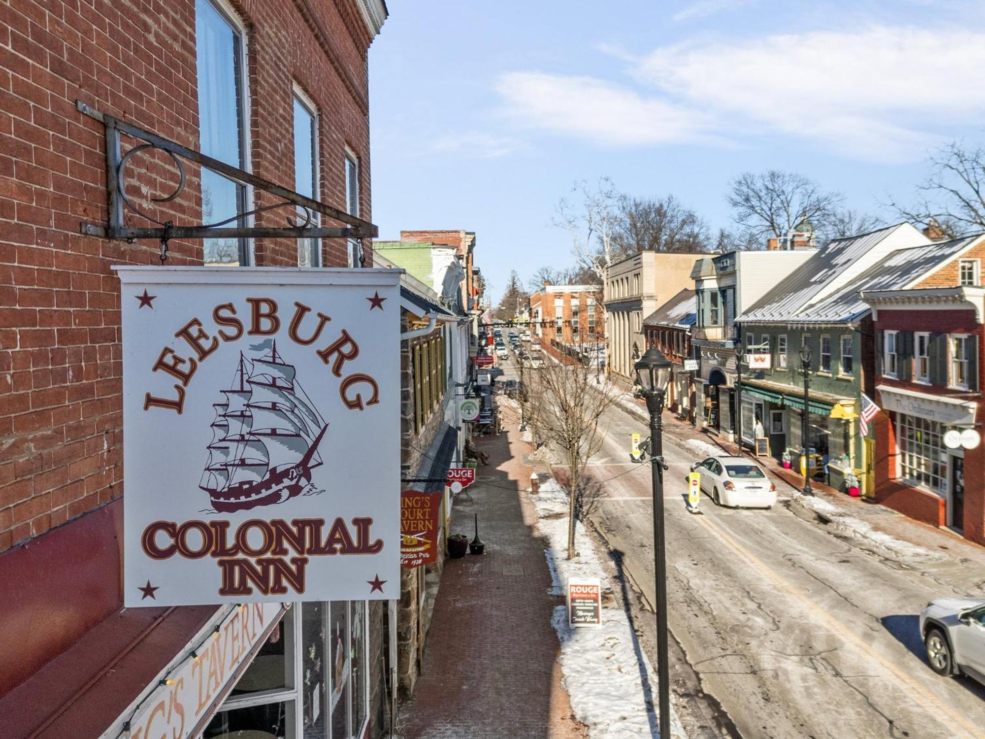 Leesburg Colonial Inn Екстериор снимка